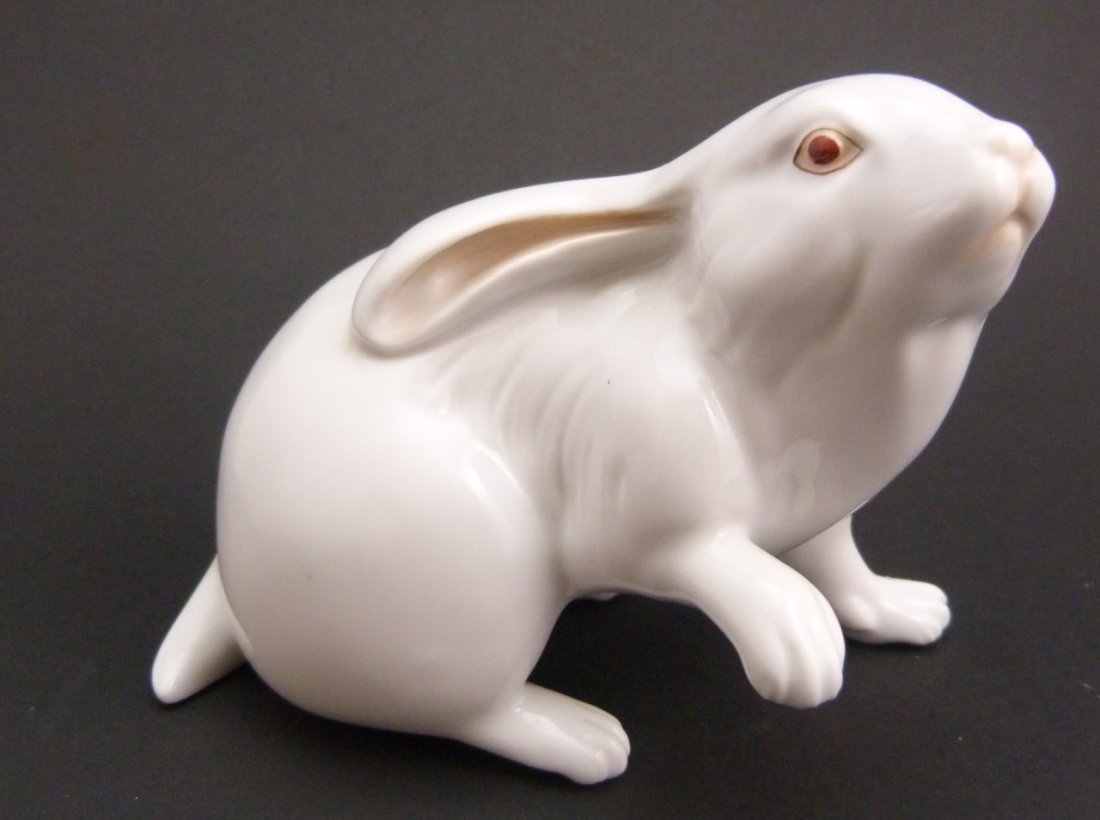 HEREND HUNGARY WHITE PORCELAIN RABBIT FIGURE (1 of 6)