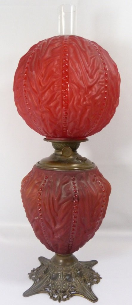 RED SATIN PARLOR KEROSENE HURRICANE LAMP (1 of 8)