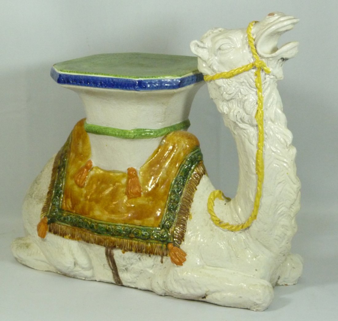 VINTAGE ITALIAN CERAMIC CAMEL GARDEN STOOL (1 of 6)