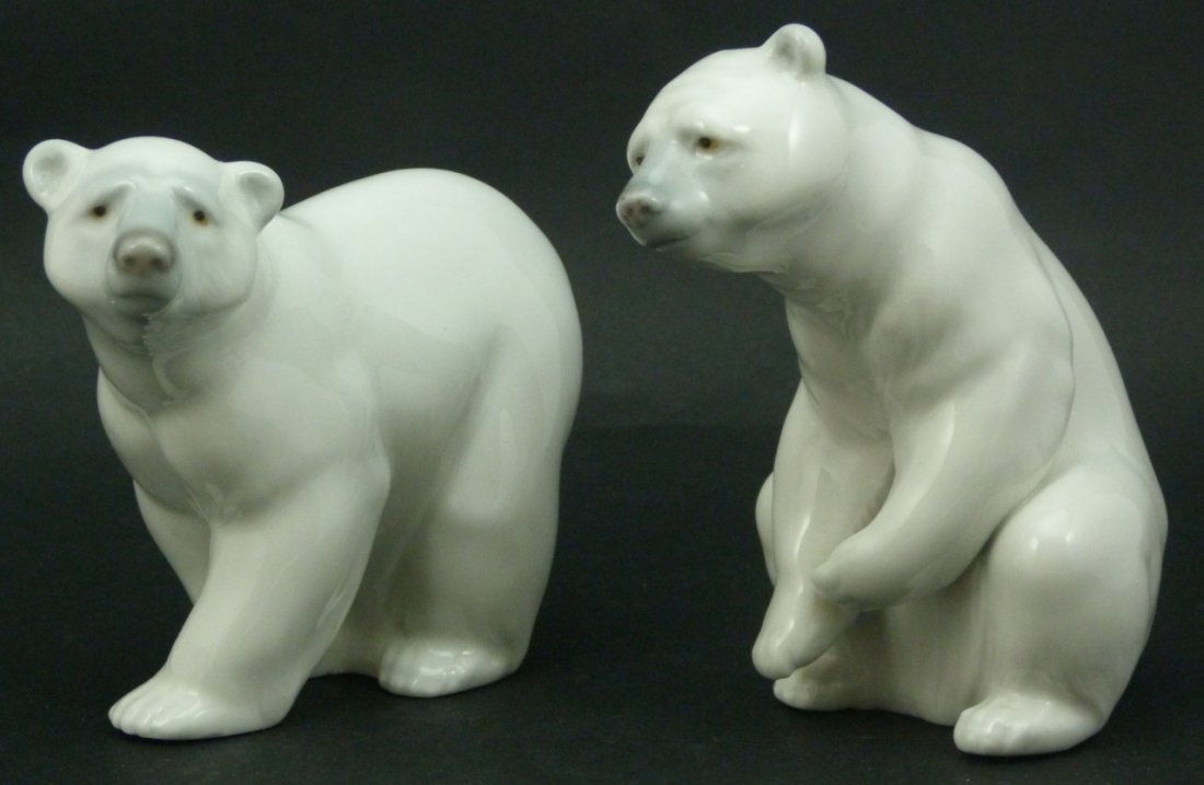 PAIR LLADRO PORCELAIN POLAR BEAR FIGURES (1 of 5)