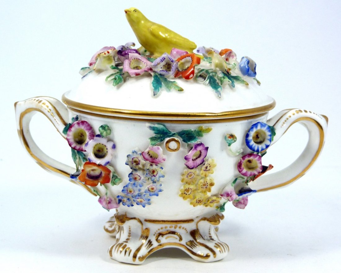 CONTINENTAL VINTAGE PORCELAIN LIDDED BOWL (1 of 8)