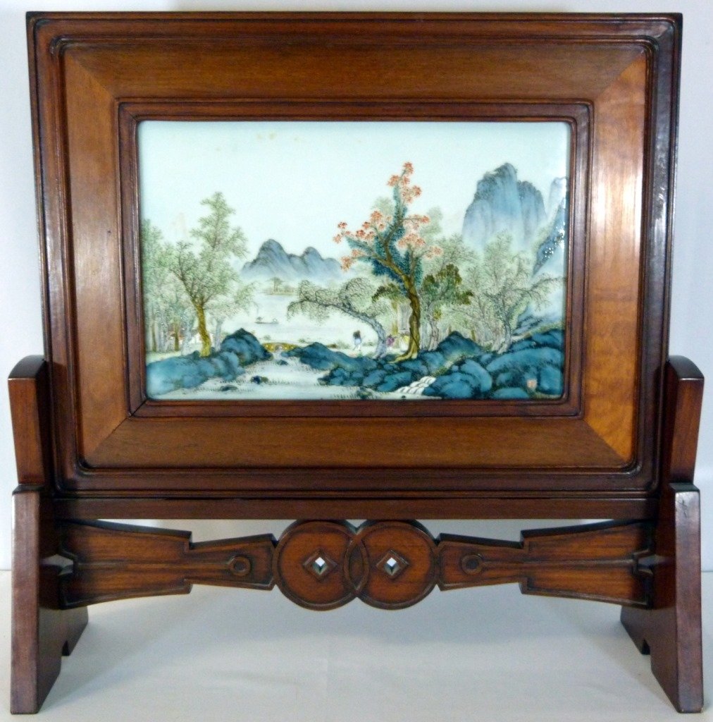 CHINESE REPUBLIC PORCELAIN PAINTED PLAQUE (1 of 10)