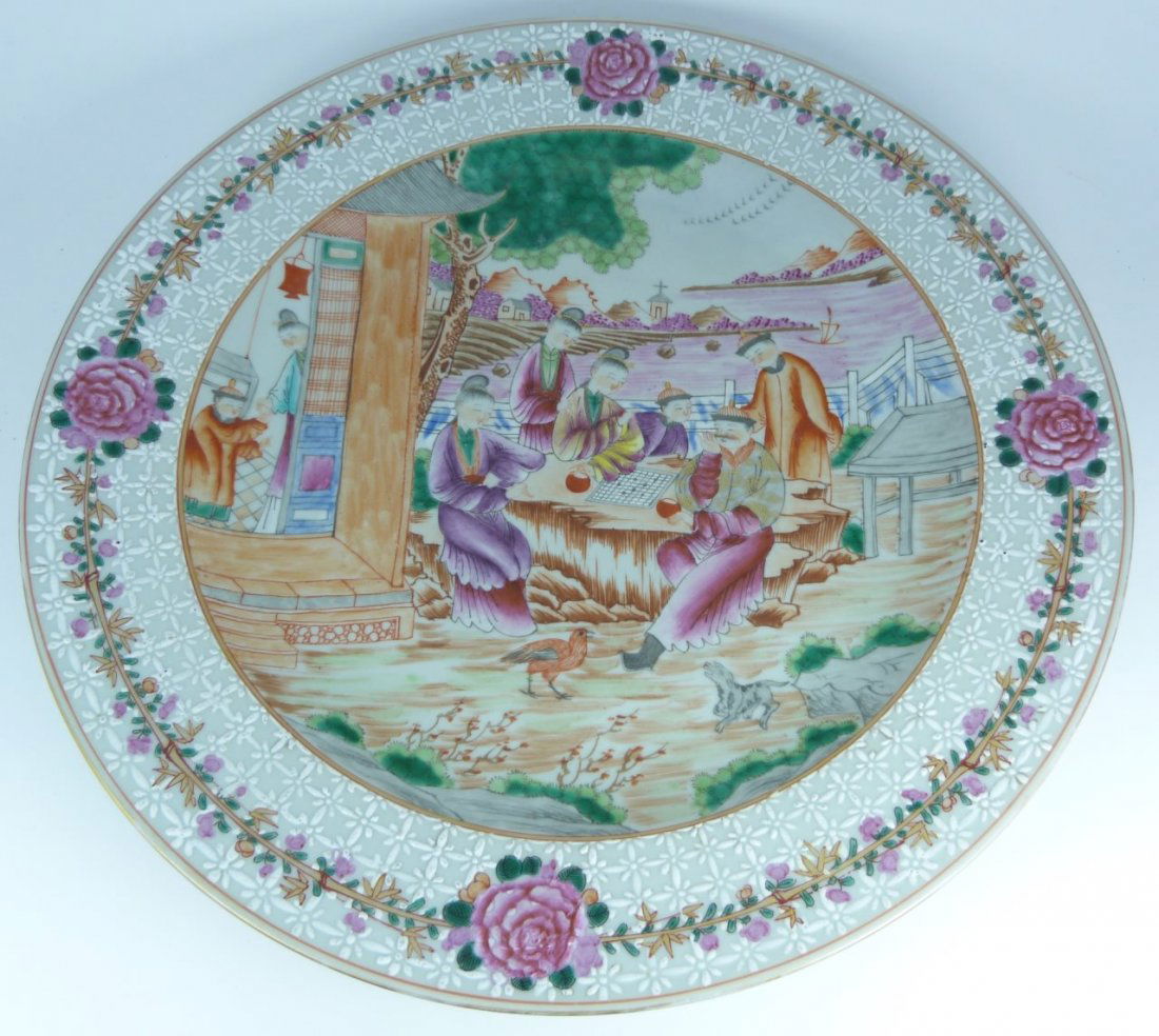 CHINESE FAMILLE ROSE PORCELAIN CHARGER (1 of 7)