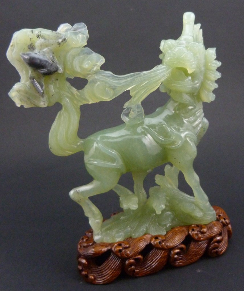 CHINESE JADE FOO LION CARVING (1 of 6)