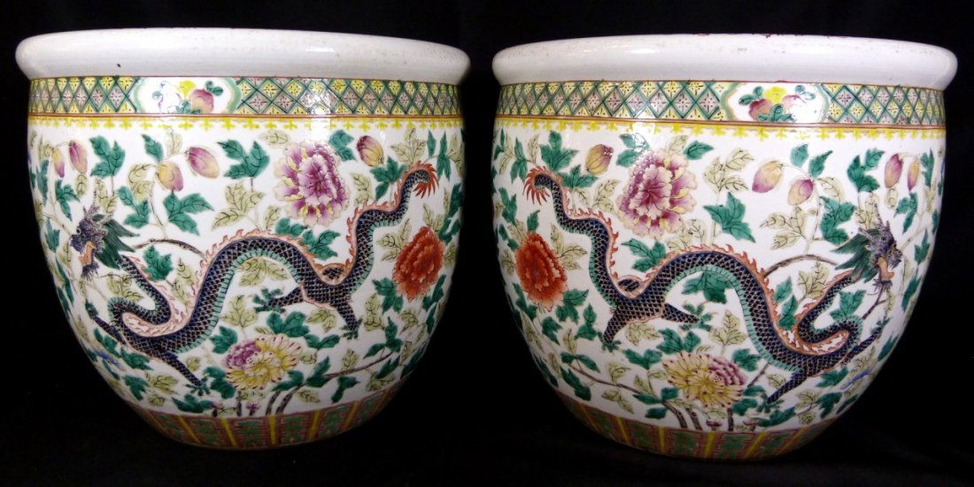 PAIR CHINESE PORCELAIN FAMILLE VERTE PLANTERS (1 of 7)