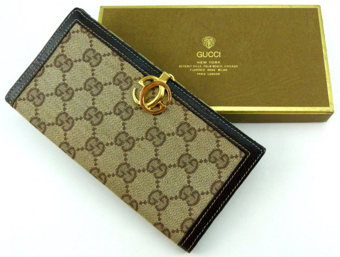 GUCCI MONOGRAM WOMENS WALLET w BOX (1 of 8)