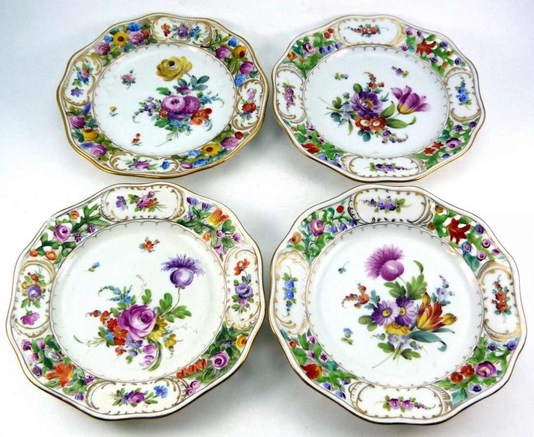 4pcs DRESDEN GERMAN RETICULATED FLORAL PLATES (1 of 7)