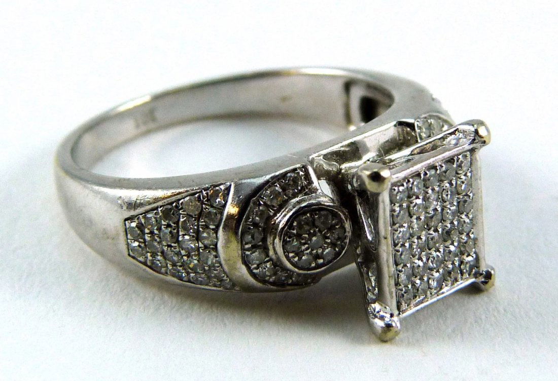 10KT WHITE GOLD DIAMOND CLUSTER RING (1 of 7)