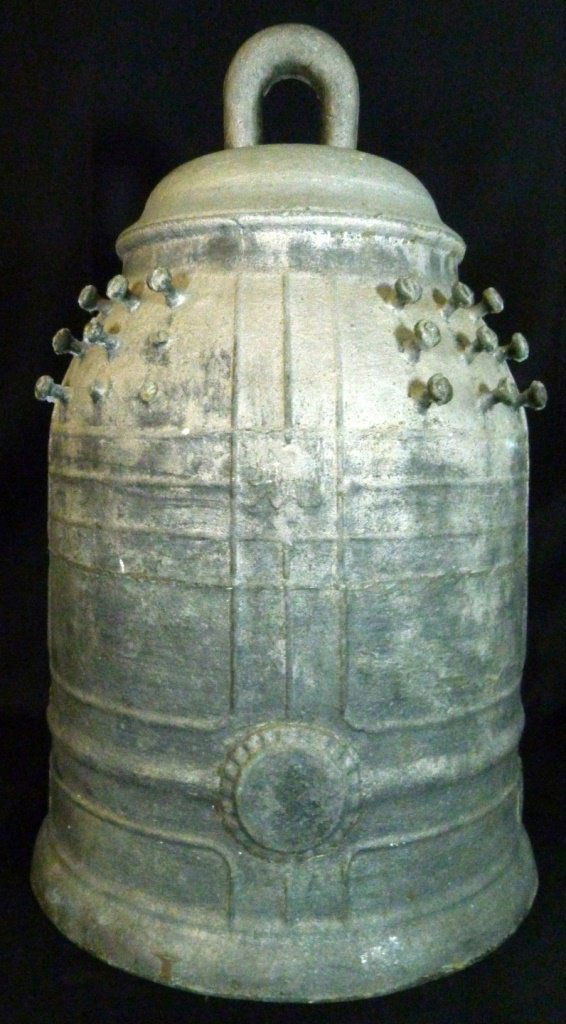 ANTIQUE JAPANESE BRONZE CAST BONSHO TEMPLE BELL (1 of 6)