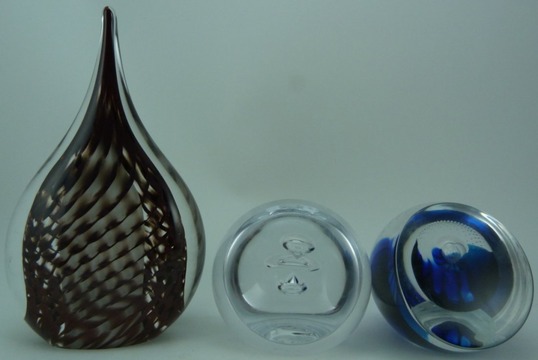 3pc ART GLASS ITALIAN SIGNED PAPERWEIGHTS (1 of 7)