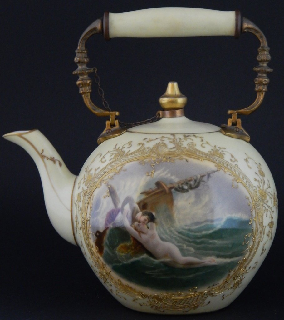 ROYAL RUDOLSTADT "WAVE'S KISS" PORCELAIN TEAPOT (1 of 10)
