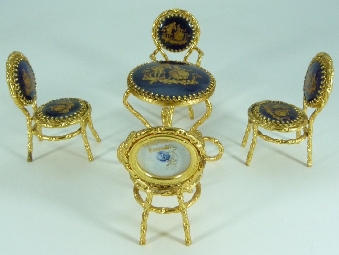 5pc FRENCH LIMOGES MINIATURE TABLE & CHAIRS (1 of 8)