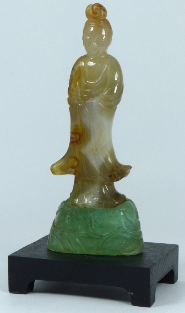 CHINESE CARVED AGATE & QUARTZ QUAN YIN (1 of 9)