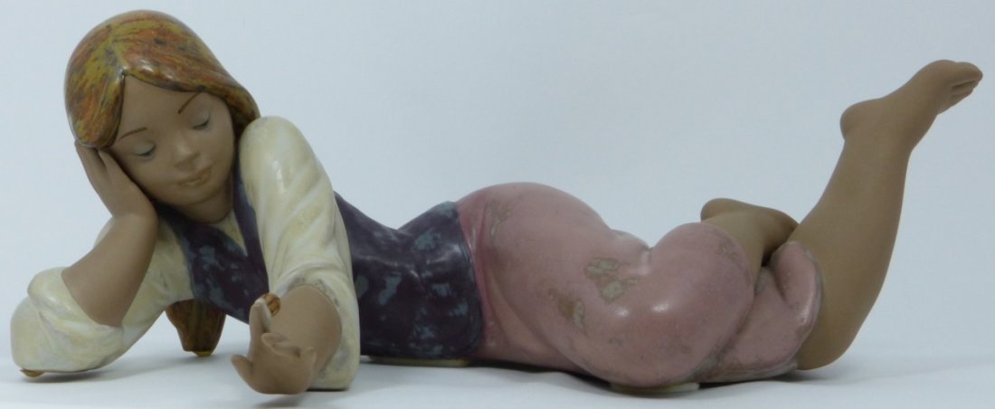 RETIRED LLADRO PORCELAIN GIRL w SNAIL FIGURINE (1 of 10)
