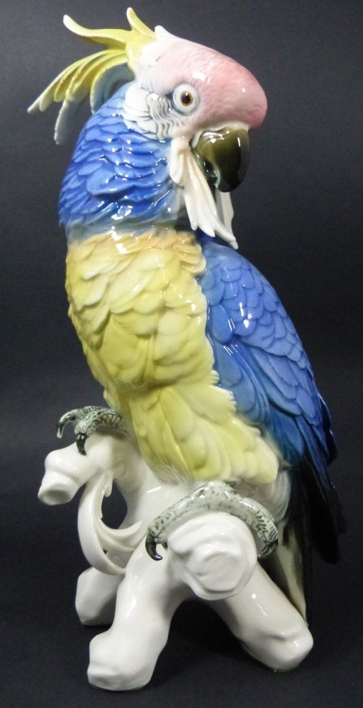 LARGE KARL ENS GERMAN PORCELAIN COCKATOO FIGURINE: Large Karl Ens German porcelain cockatoo bird figure. Holds green Karl Ens mark to bottom. Measures 13 1/4" (33.5cm) height.