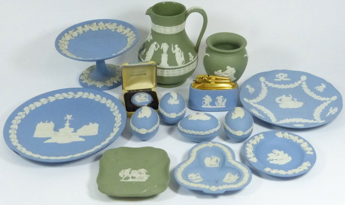 14pc WEDGWOOD ENGLAND JASPERWARE COLLECTION (1 of 10)