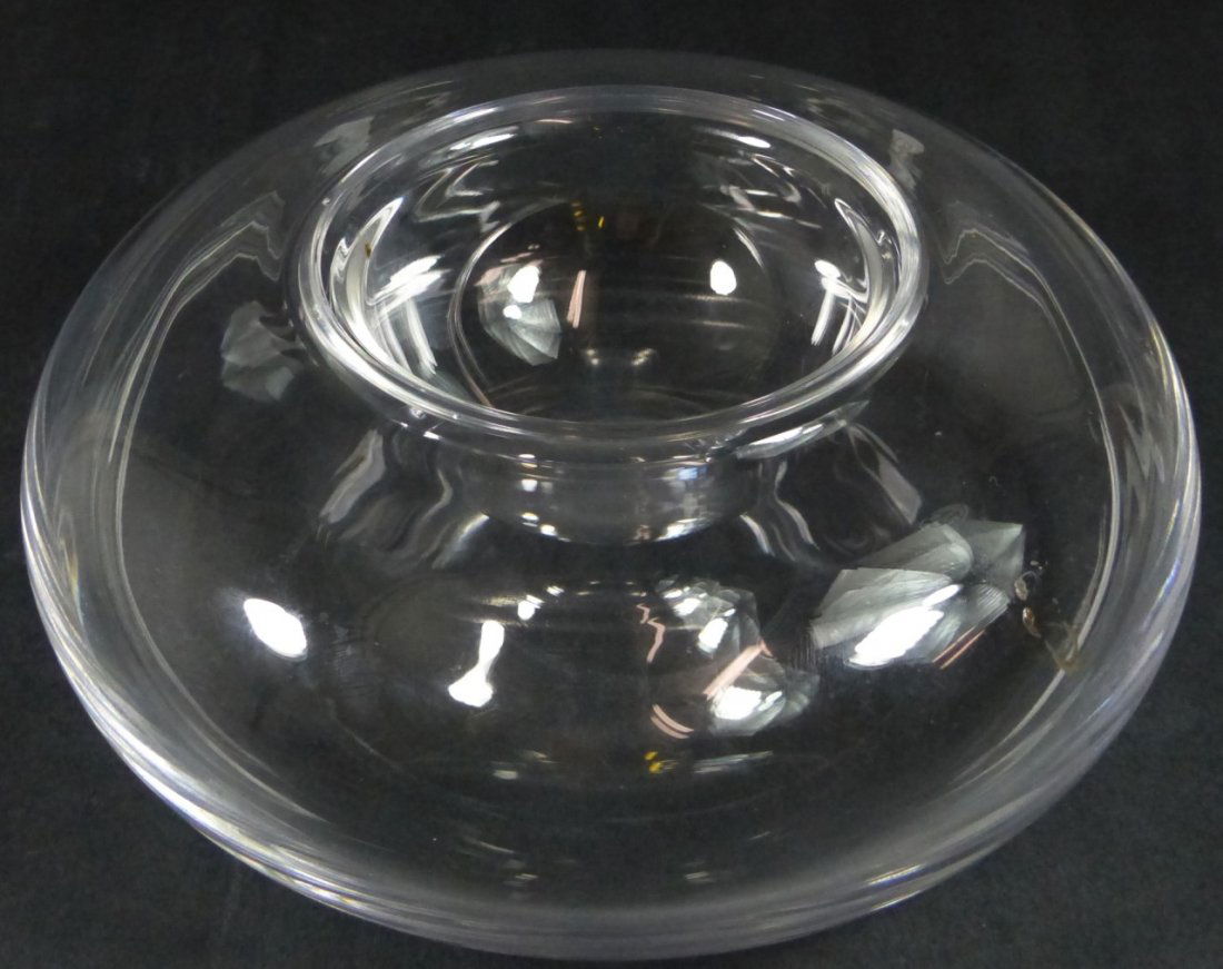 BACCARAT CRYSTAL ROBERTO SAMBONET CAVIAR BOWL: Baccarat Roberto Sambonet crystal caviar bowl. Marked to bottom. Measures 8" diameter (20cm)