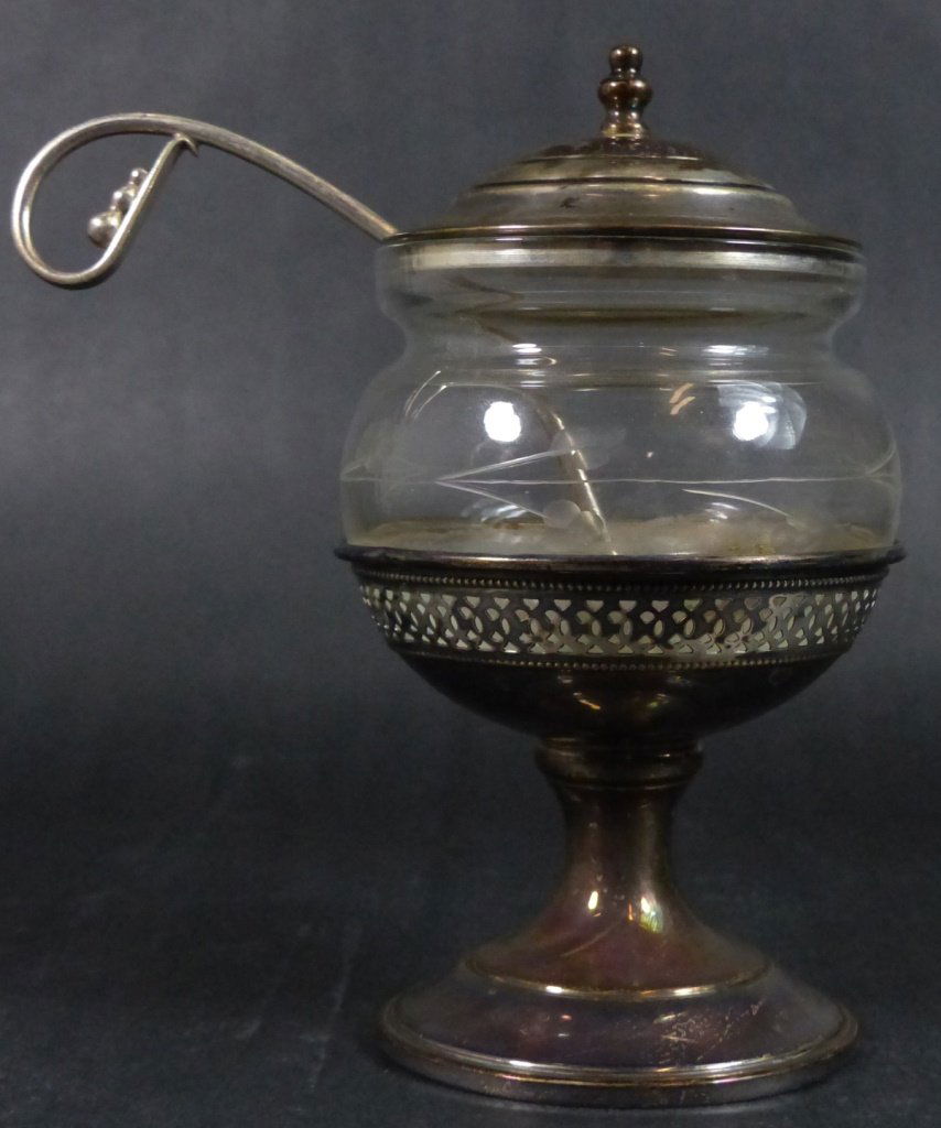 STERLING SILVER COVERED FOOTED BOWL w SPOON (1 of 10)