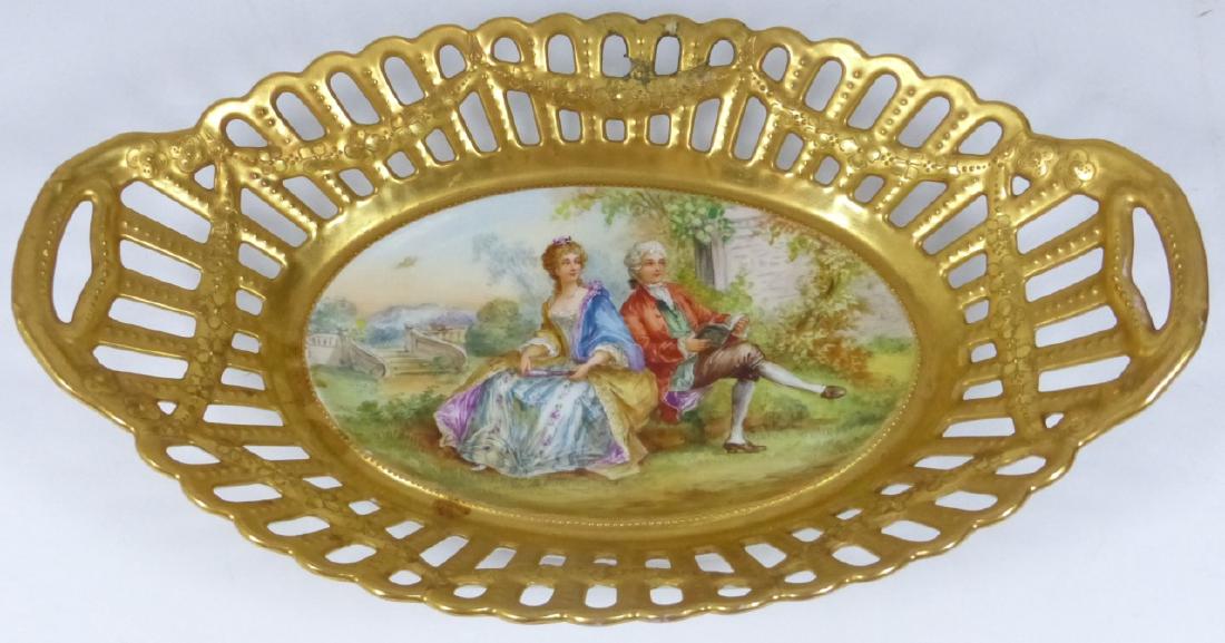 ANTIQUE DRESDEN RETICULATED BOWL w COURTING SCENE (1 of 10)