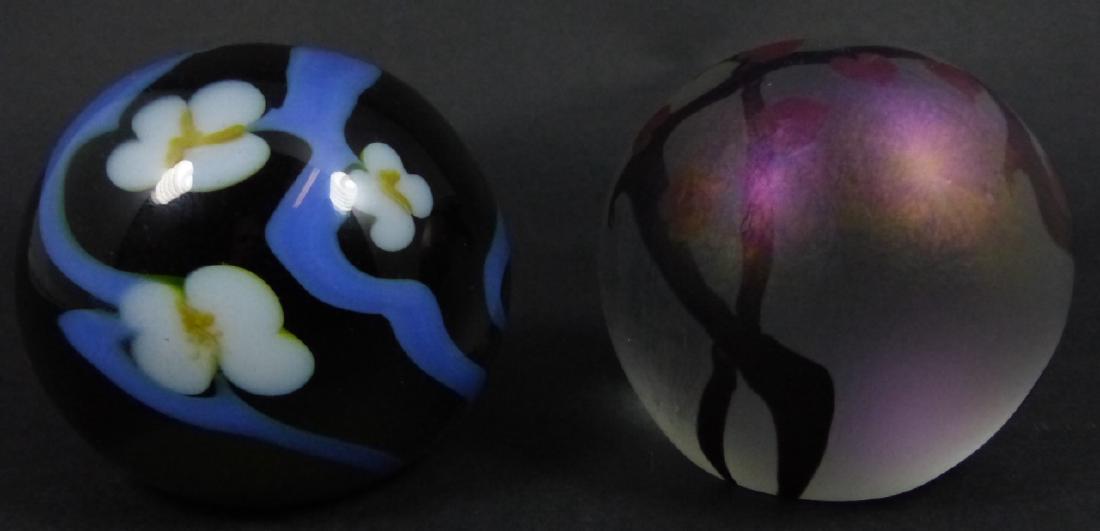 2pc STUDIO ART GLASS PAPERWEIGHTS JOLLEY ZELLIQUE (1 of 10)