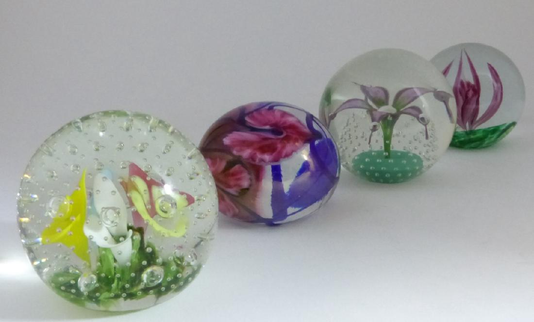 4pc SIGNED STUDIO ART GLASS PAPERWEIGHTS (1 of 9)