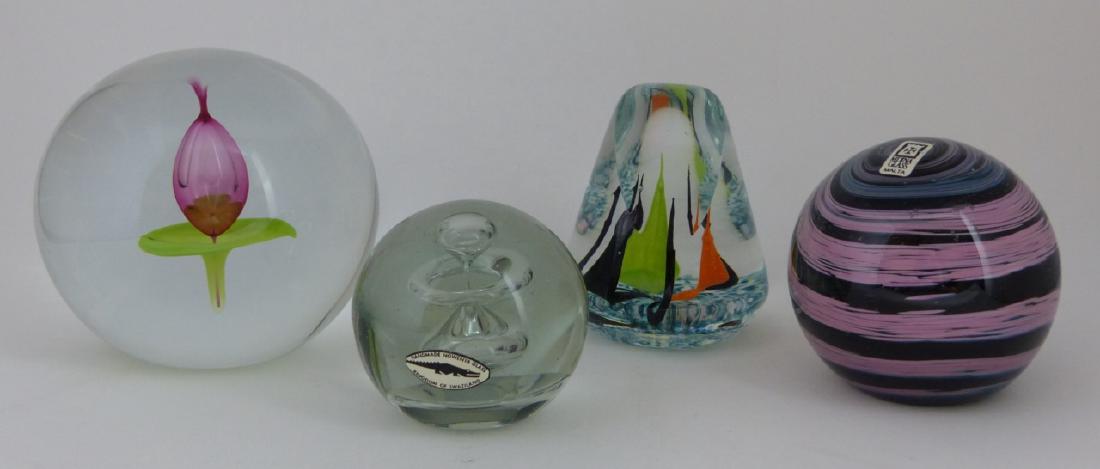 4pc SIGNED STUDIO ART GLASS PAPERWEIGHTS (1 of 9)