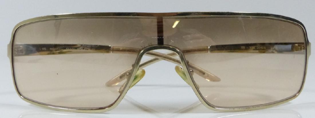 YVES SAINT LAURENT UNISEX SUNGLASSES (1 of 6)