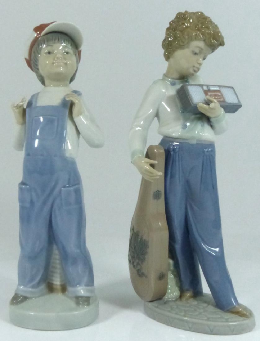 2pc LLADRO PORCELAIN BOY FIGURES #4898 & #5810 (1 of 9)