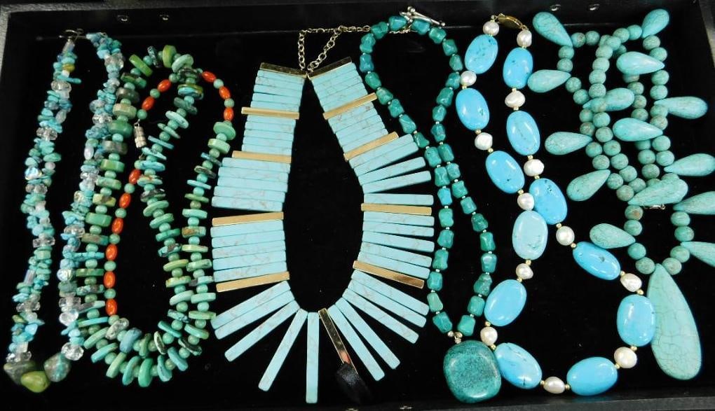 Tray Lot of 6 Natural Turquoise and Faux Turquoise Necklaces (1 of 9)