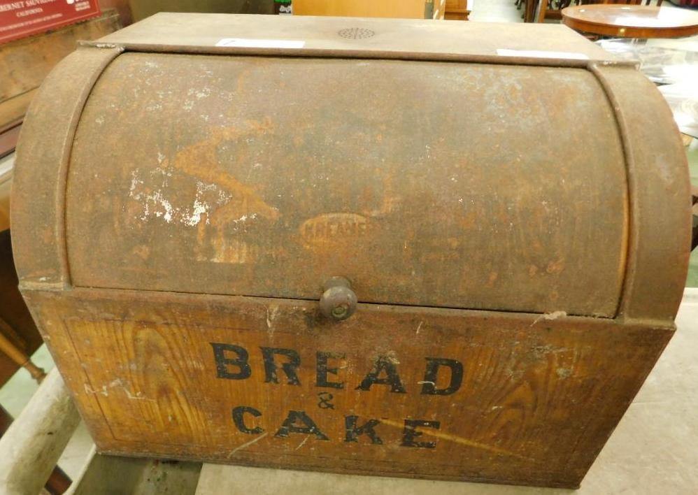 Metal Bread Box (1 of 10)