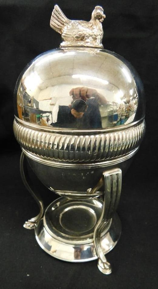 Vintage Silver Plate Egg Server - 9" x 5" (1 of 10)