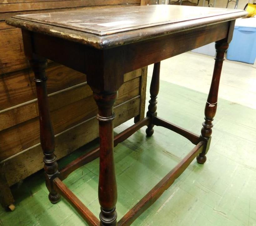 Rough Side Table: 25" x 24" x 13"