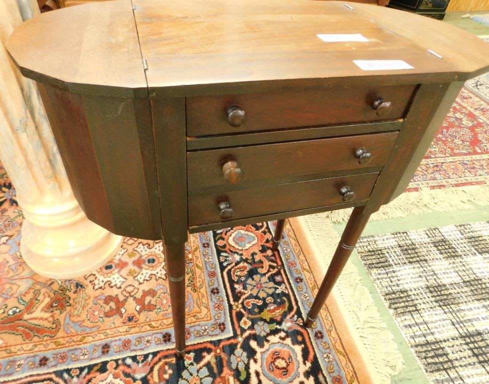 Sewing Stand: 28" x 26" x 13"