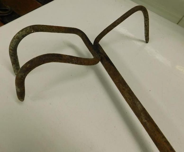 Fireplace Log Grabber: 35" Long