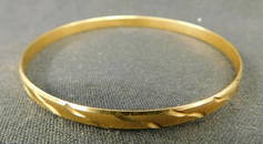 18K Yellow Gold - Bangle Bracelet - 9.6 Grams