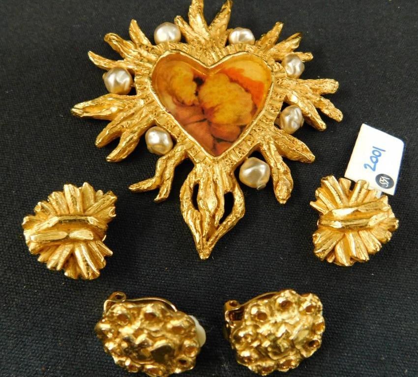 Designer Christian Lacroix- Brooch and 2 Pairs of Clip On Earrings - France (1 of 20)