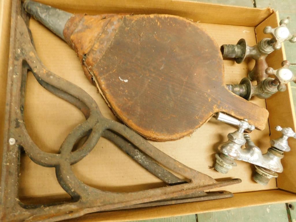 Box Lot of Shelf Brackets - Water Faucets (1 of 6)