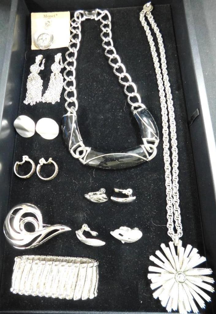 Costume Jewelry - All Signed Monet: See Photos For Condition and Details