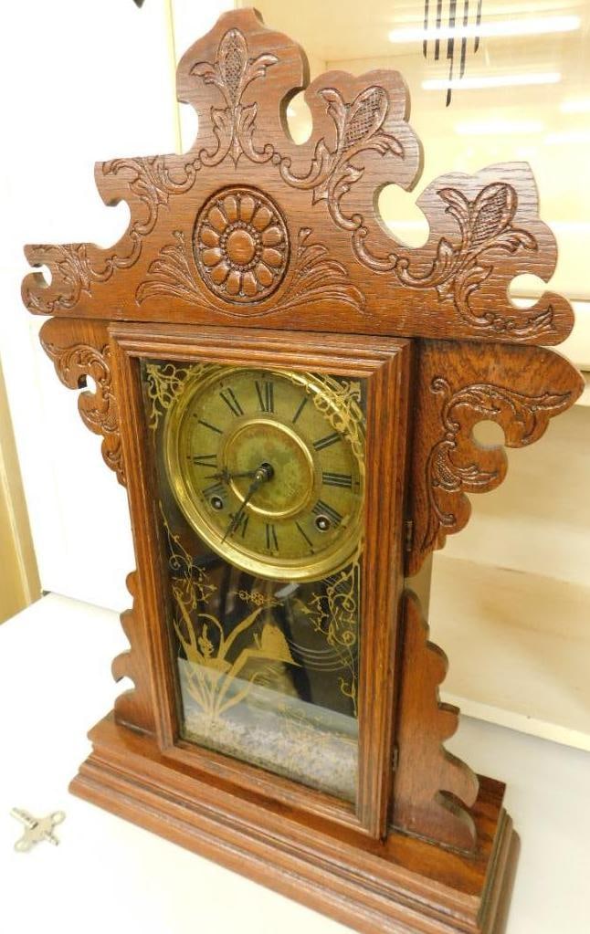 Vintage Gingerbread Clock - Kitchen - 8 Day - Missing Top Piece - With Key (1 of 10)
