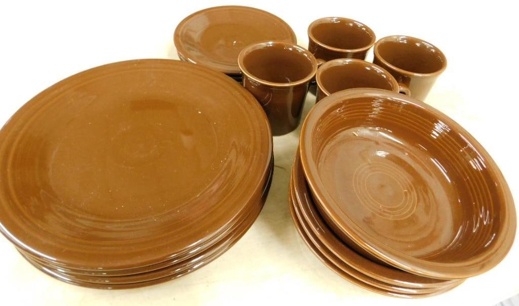 Fiesta Ware - Brown -4 Place setting  16 Piece Set (1 of 8)