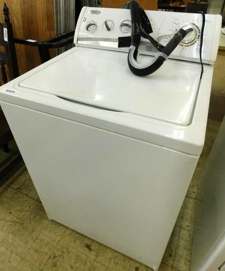 Whirlpool Washing Machine (1 of 8)