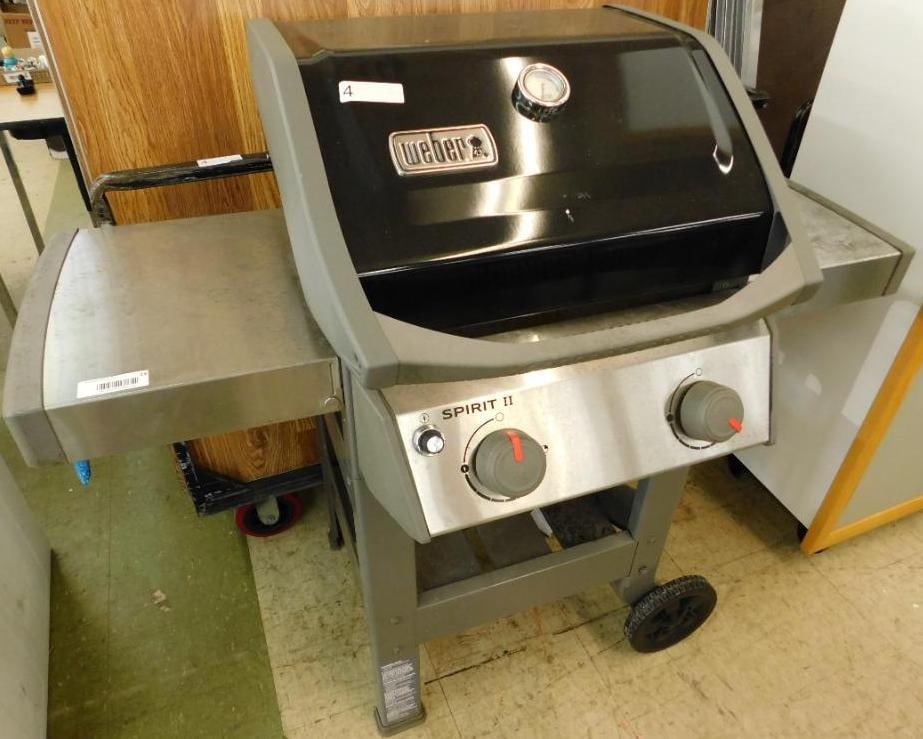 Weber Gas Grill (1 of 9)
