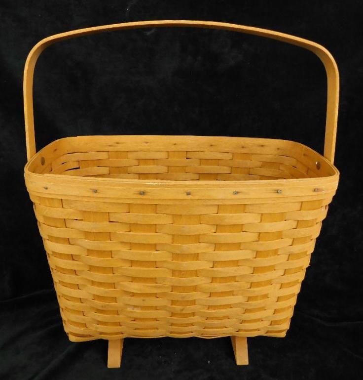 1994 Longaberger Basket - Footed and Handled - 12.5" x 16.5" x 8.5" (1 of 10)
