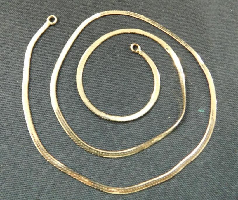 14K Yellow Gold Herringbone Chain - No Clasp - 18" - 2.0 Grams (1 of 7)