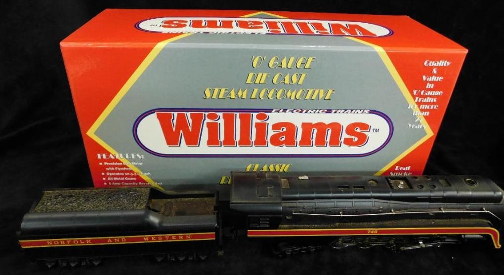 Williams - O Gauge Model Trains - J100 - N&W J Class 484 Locomotive and Tender Set (1 of 19)