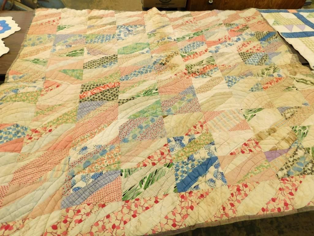 Vintage Hand Sewn Quilt - Simple Pattern - 64" x 74" (1 of 12)