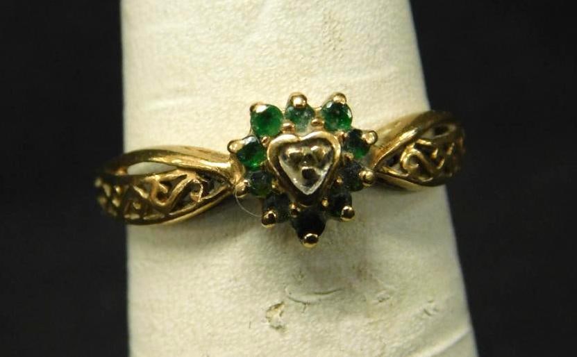10K Yellow Gold - Ring - Size 6.5 - Emerald - 1.4 Grams TW (1 of 6)