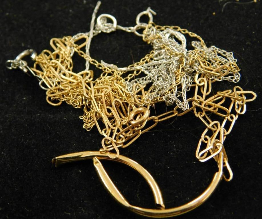 14K Yellow and White Gold - Scrap - 3.0 Grams (1 of 8)