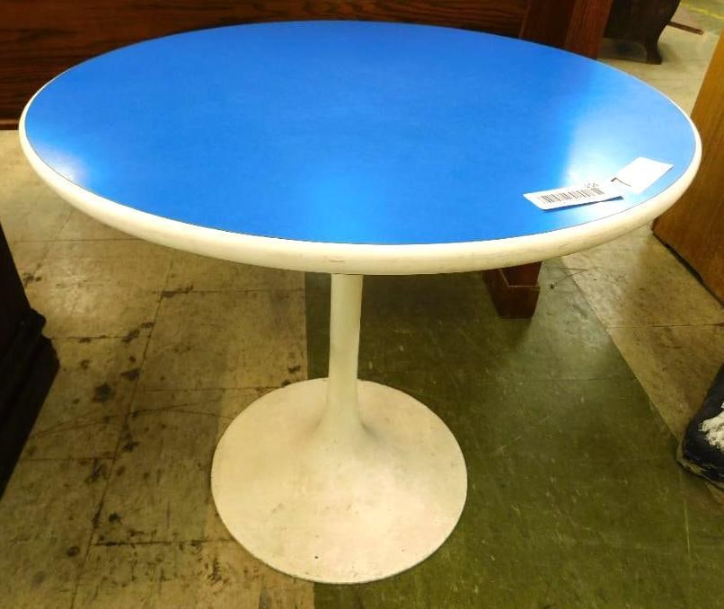 MCM Mid Century Tulip Base Side Table - Royal Blue Top - 22.5" x 24.5" (1 of 9)