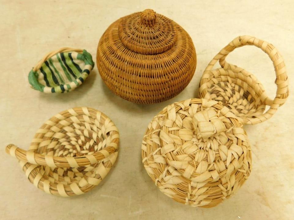 Group of Mini Baskets - 2" to 3.25" Tall: See Photos For Details and Condition